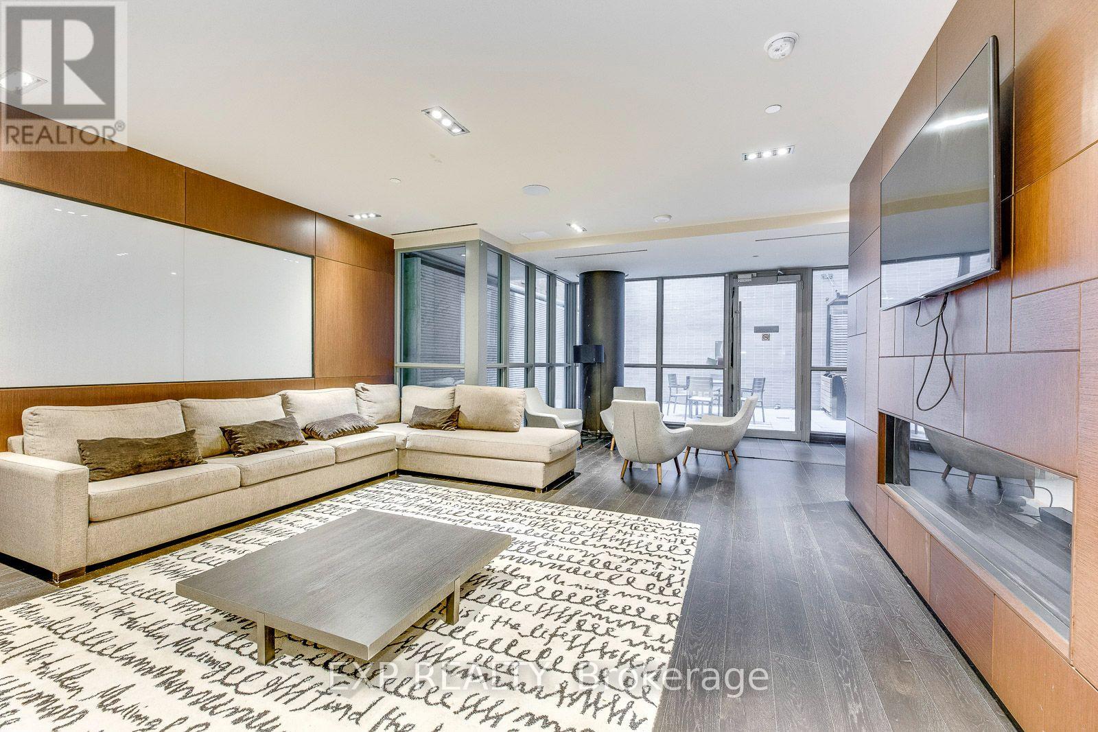 #309 70 TEMPERANCE STREET - 28