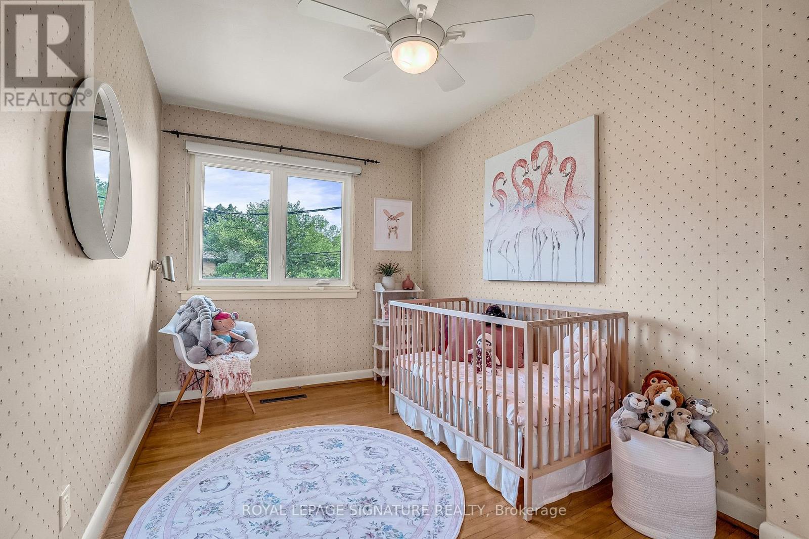 #10 119 SOUTHILL DRIVE - 19
