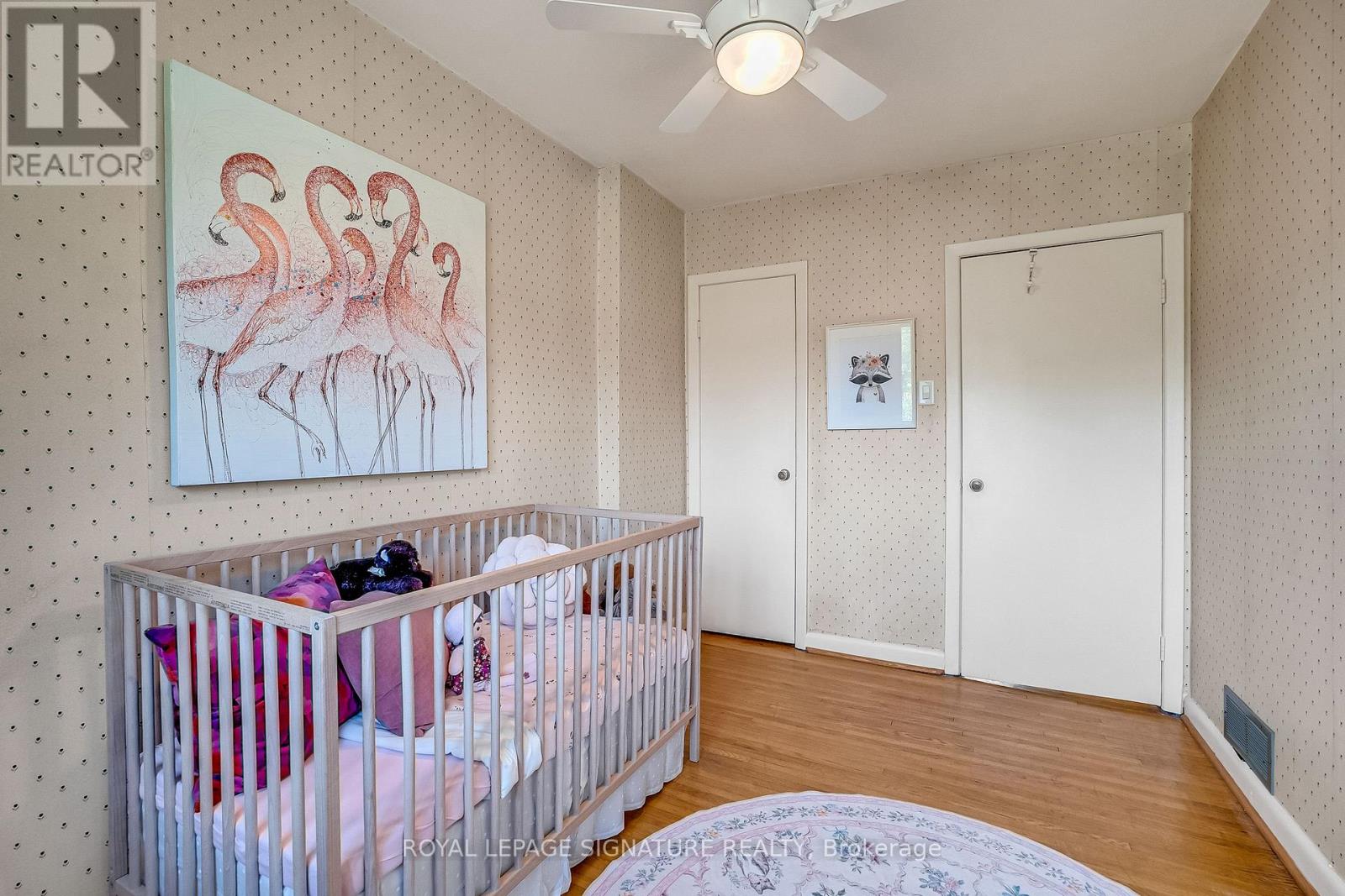 #10 119 SOUTHILL DRIVE - 20