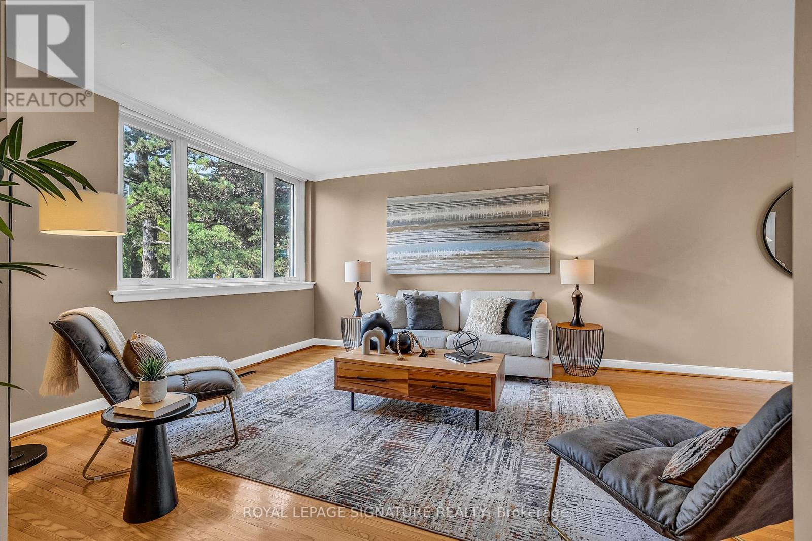 #10 119 SOUTHILL DRIVE - 5