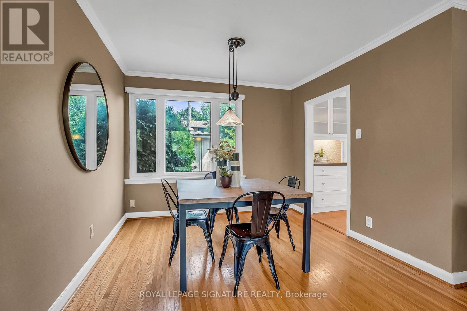 #10 119 SOUTHILL DRIVE - 8
