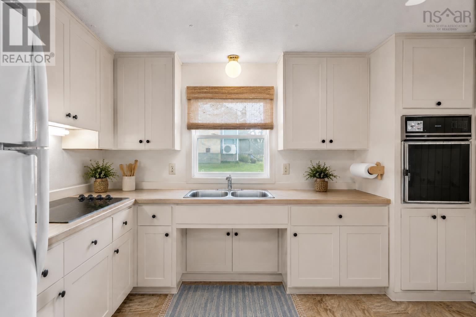 7 Hiltz Hill Road - 10