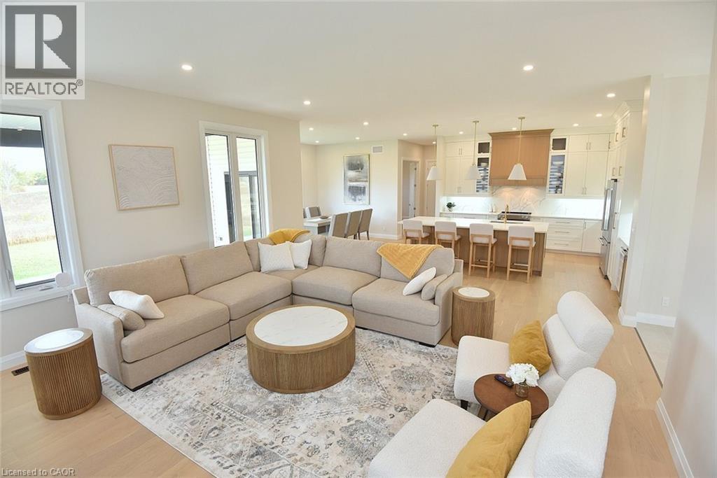 8373 SILVER Street - 8