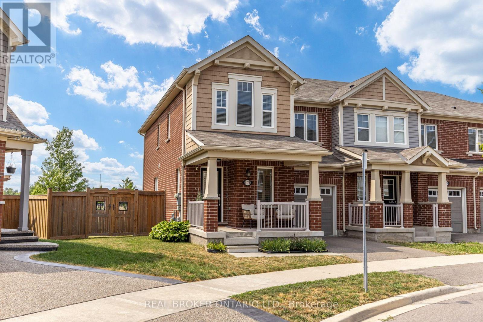 1178 DUIGNAN CRESCENT - 1