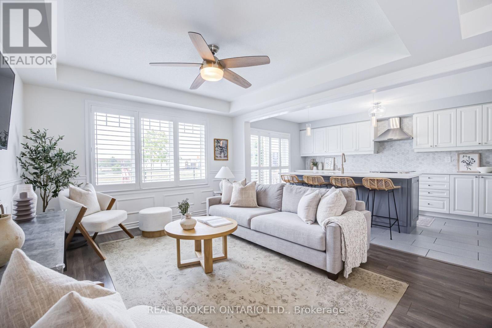 1178 DUIGNAN CRESCENT - 11