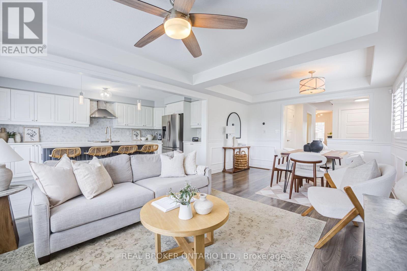 1178 DUIGNAN CRESCENT - 12