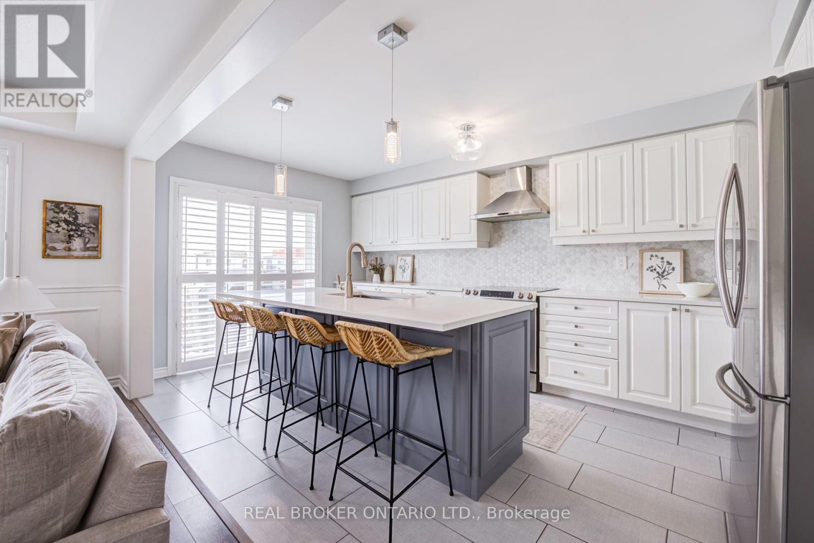1178 DUIGNAN CRESCENT - 14