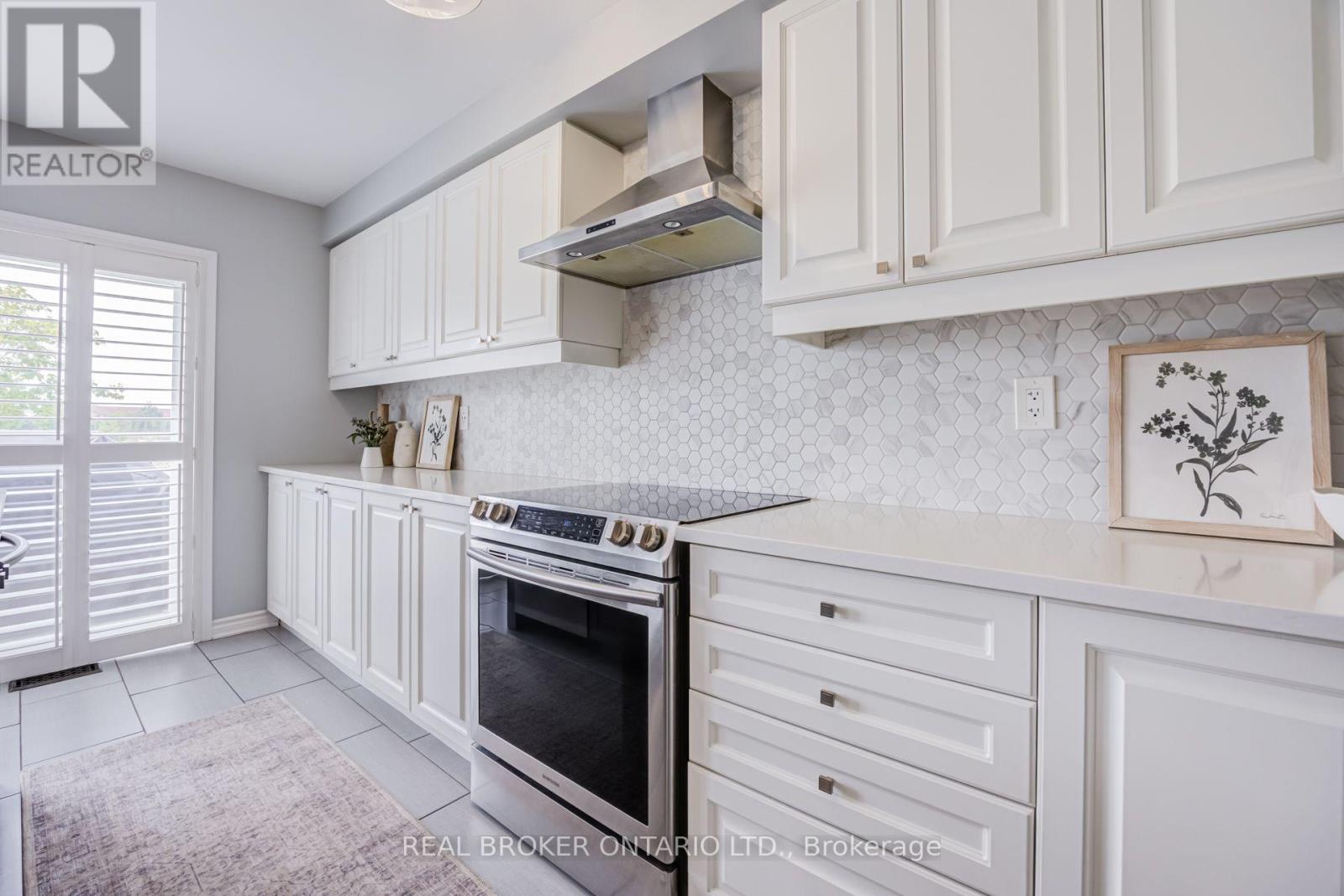 1178 DUIGNAN CRESCENT - 15