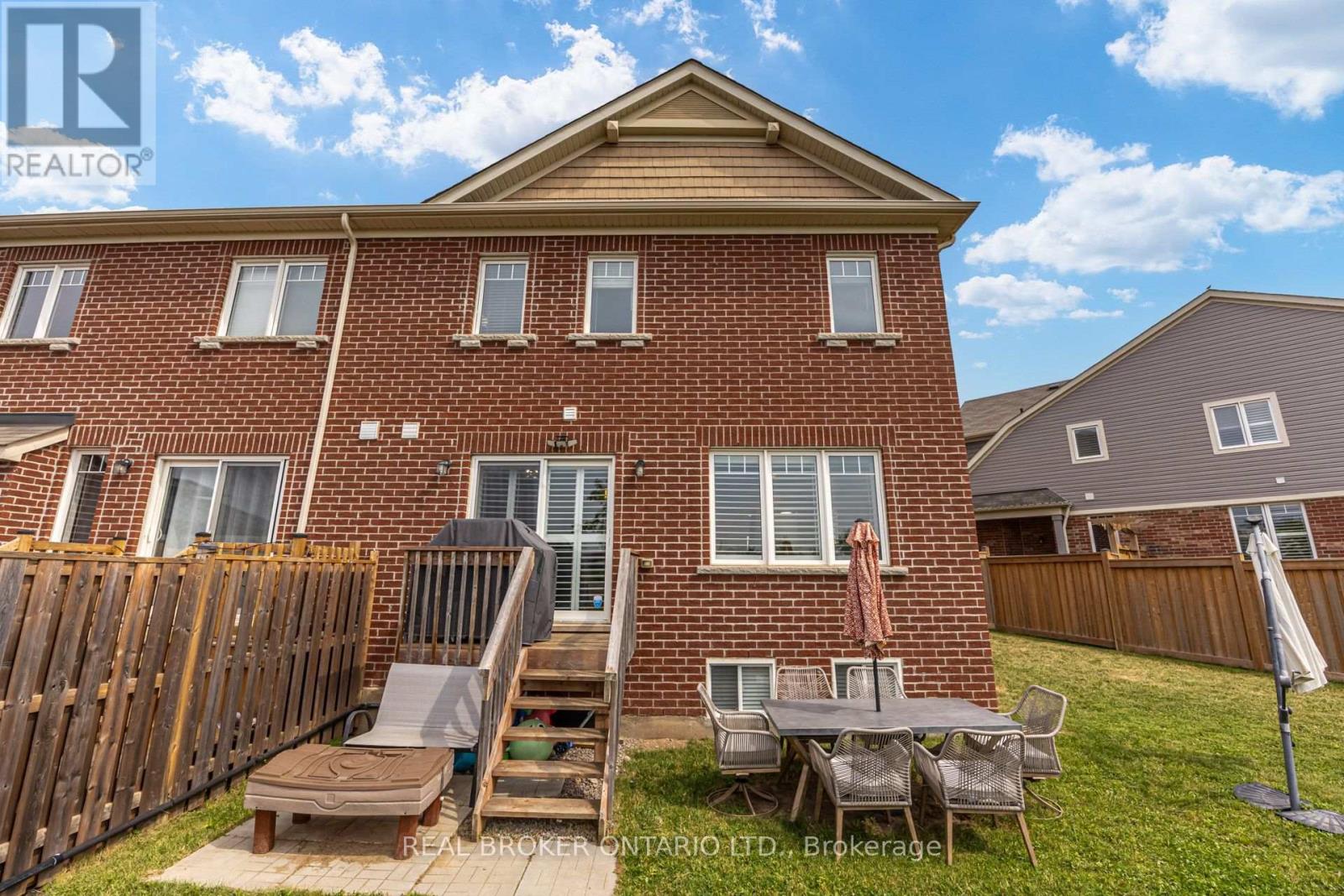 1178 DUIGNAN CRESCENT - 31
