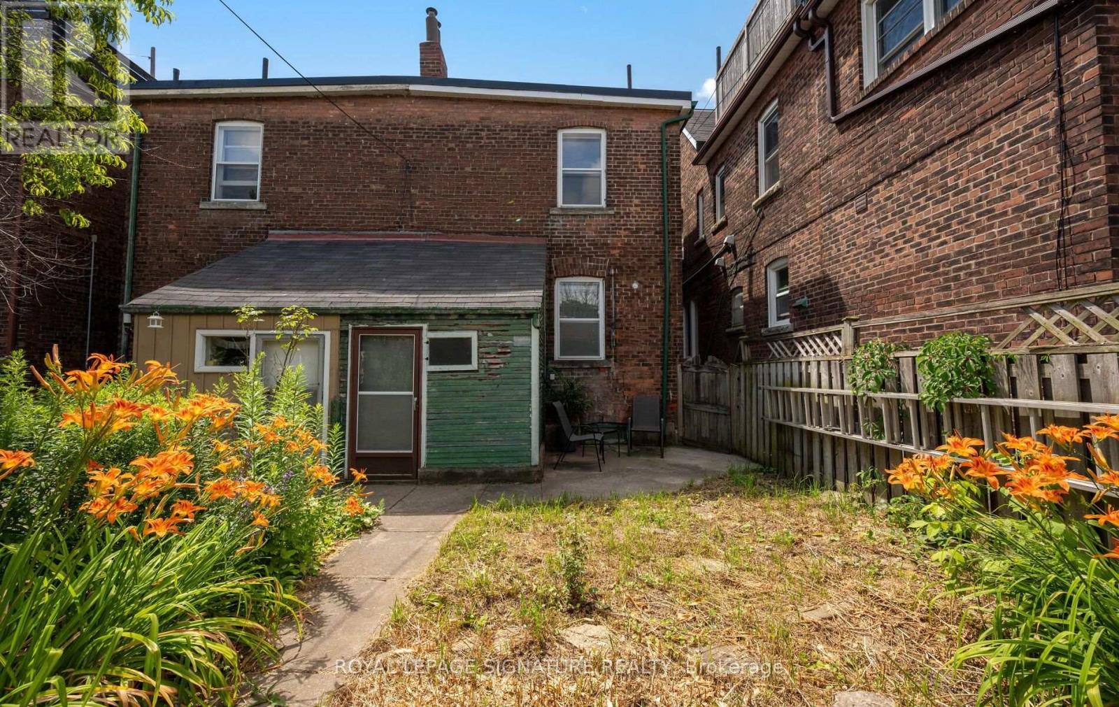 222 MELITA AVENUE - Image 37