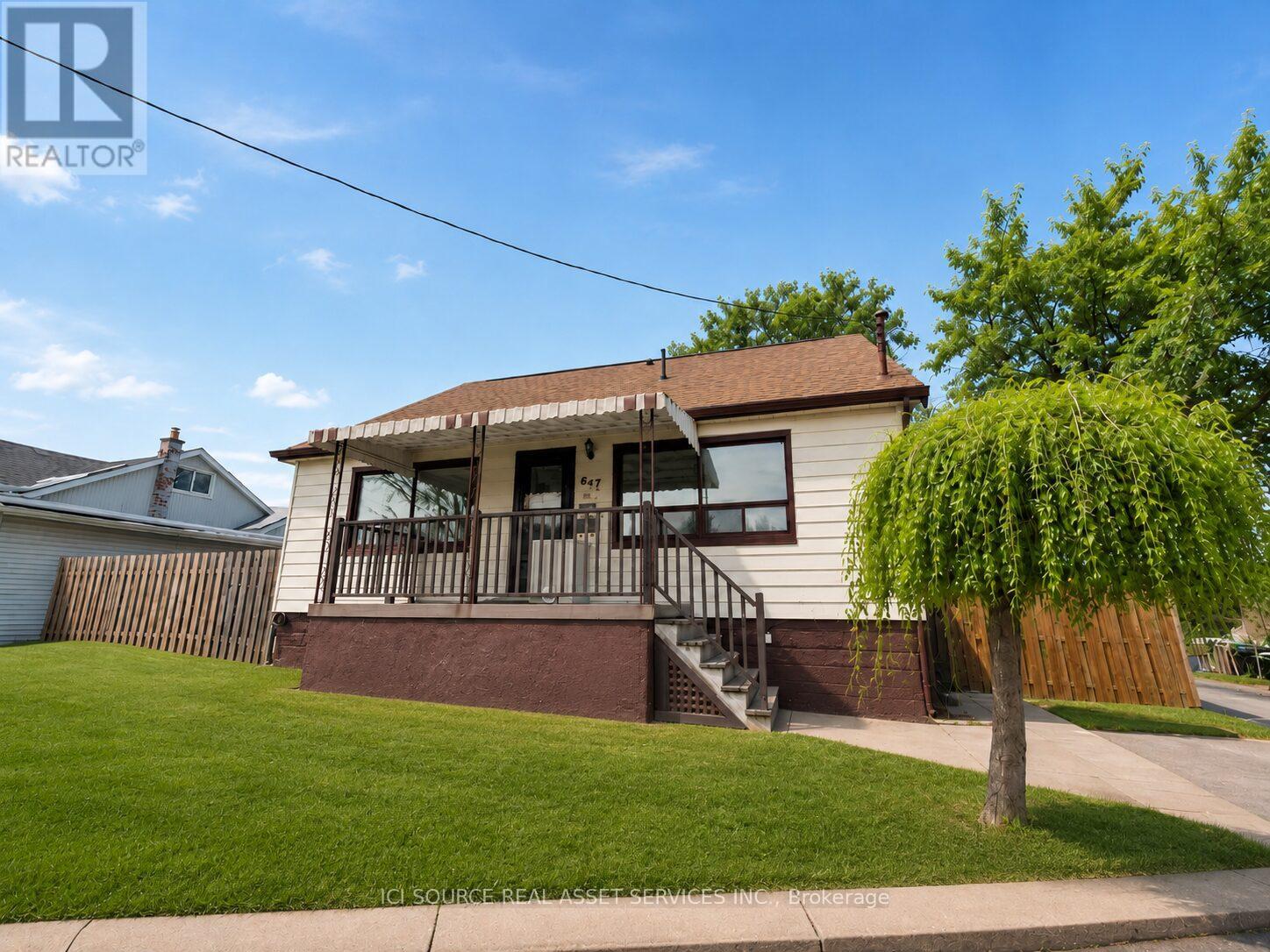 Photo of 647 Limeridge Road