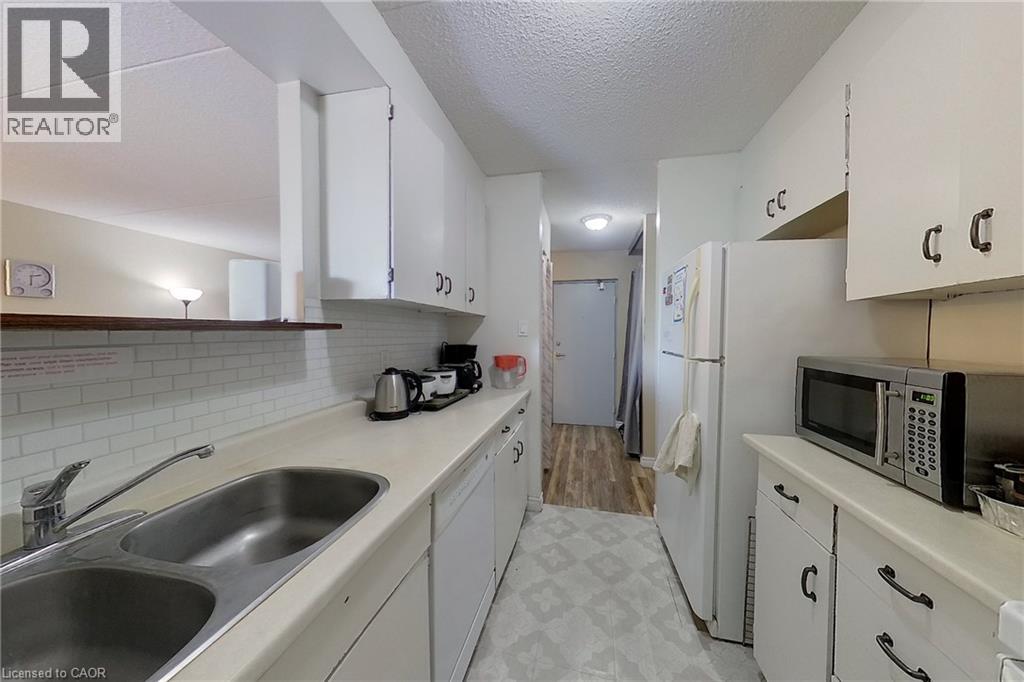 #301 65 N SILVERCREEK Parkway N - 10
