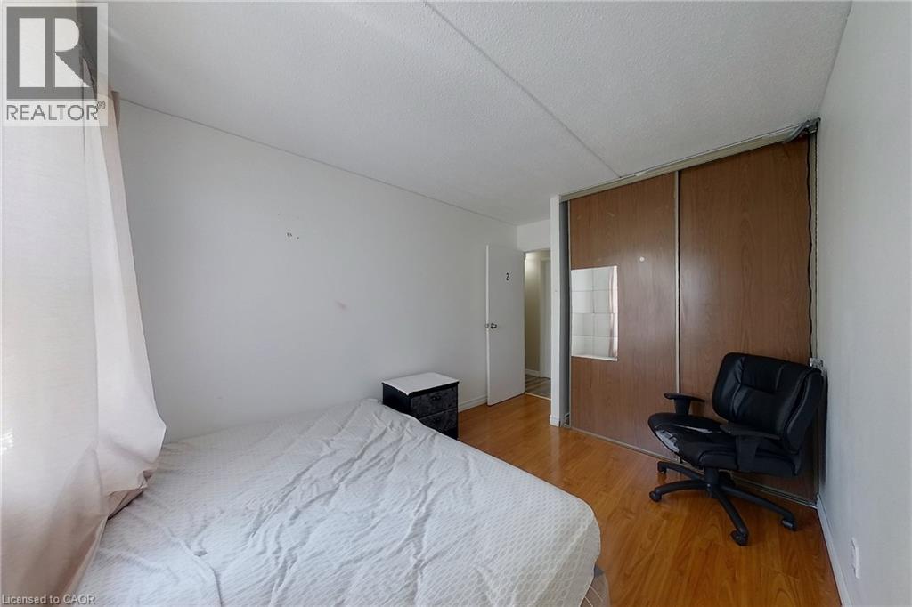 #301 65 N SILVERCREEK Parkway N - 16