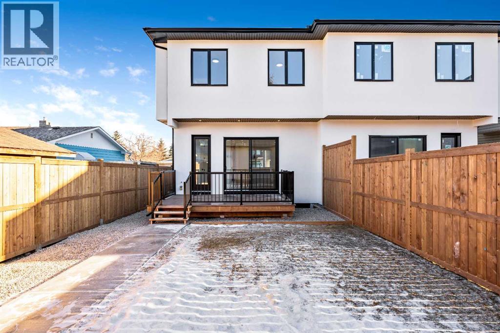 2433 23 Street NW - 37
