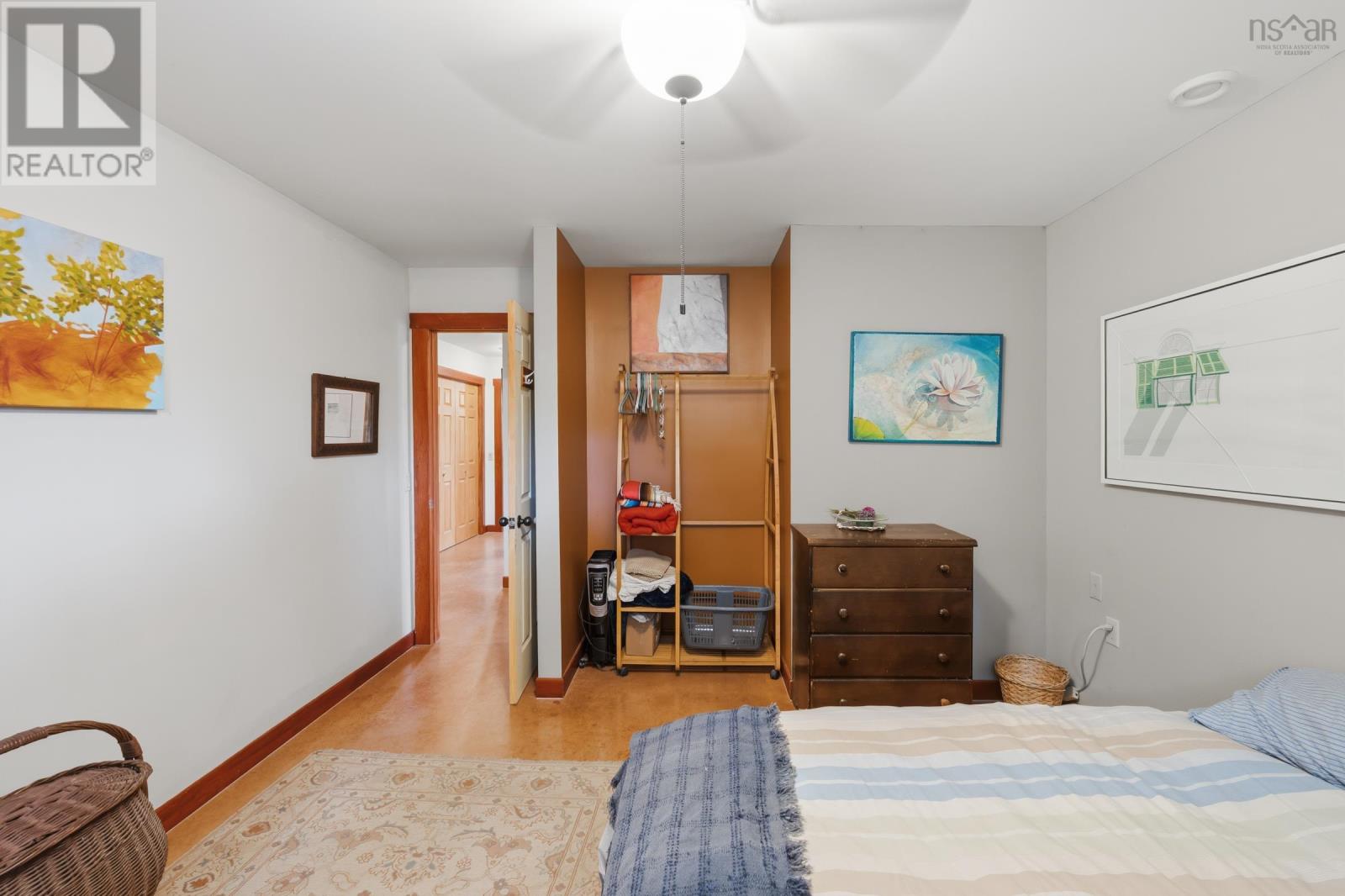 541 Riverview Road - 36
