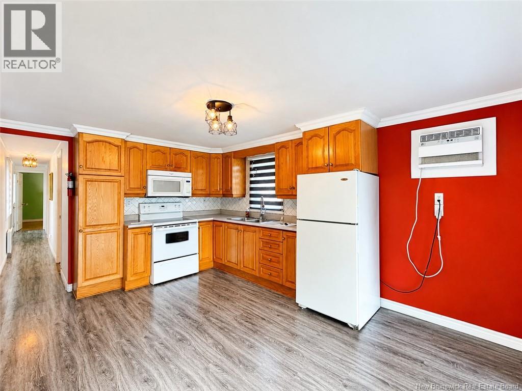 405 Birch - Image 6