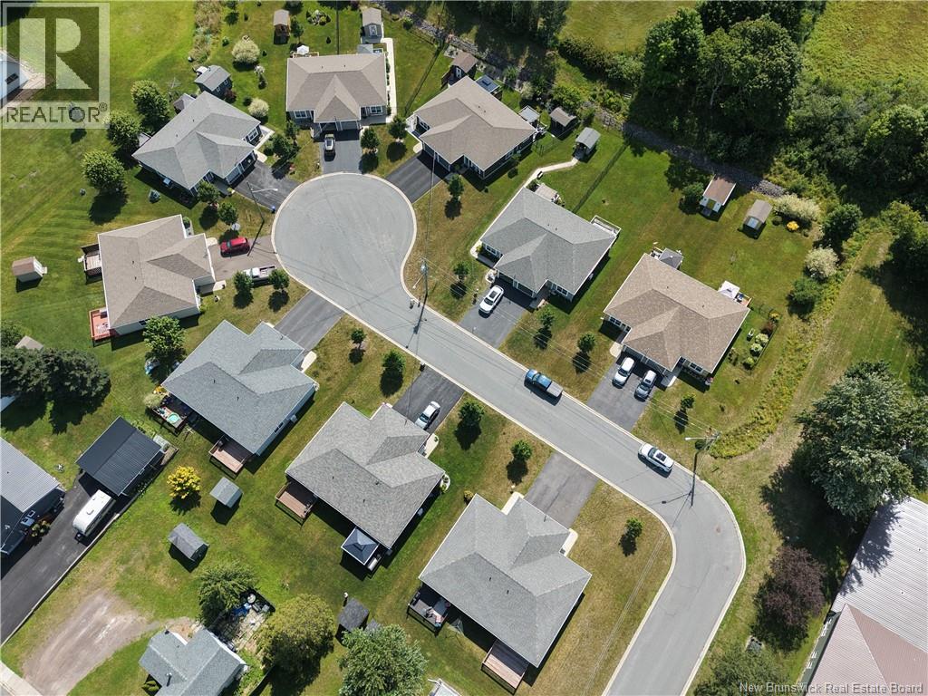 17 Parkview Lane - 30