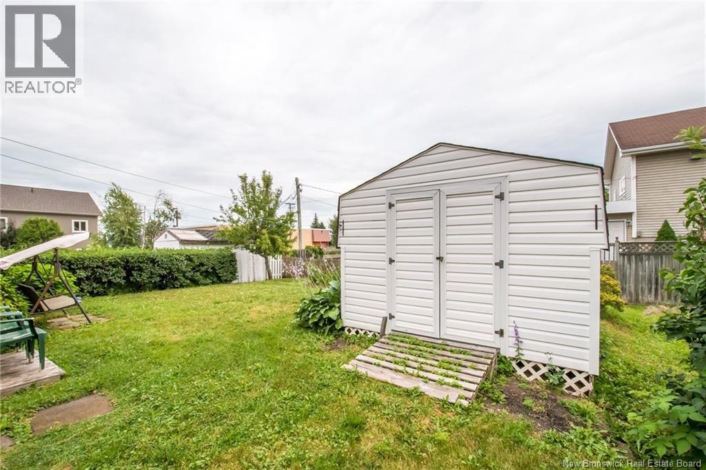 14 Wilmot Avenue - 27