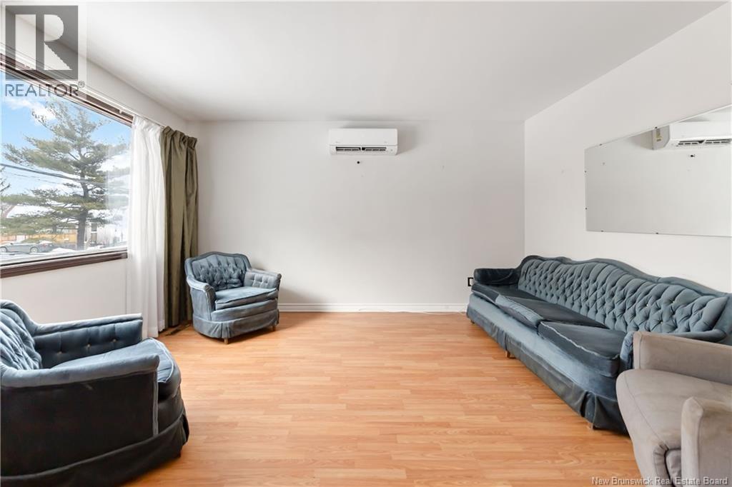 14 Wilmot Avenue - 6