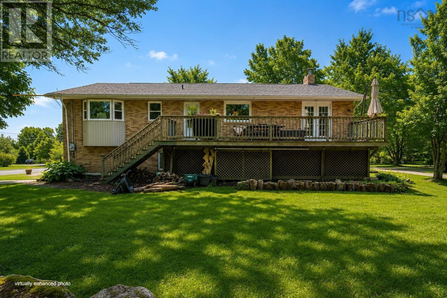 71 Chalamont Drive - 28