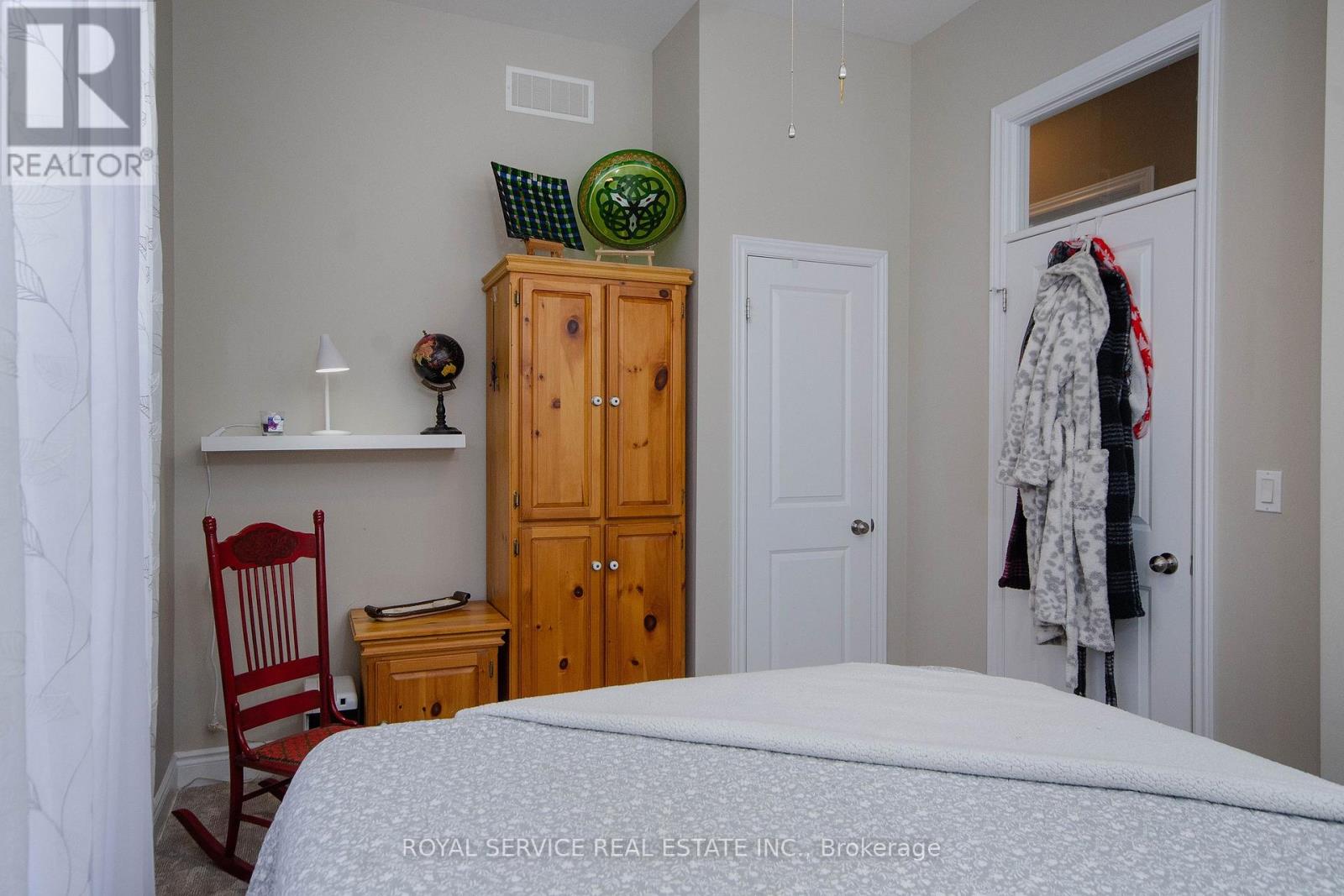 844 WILKINS GATE - 18