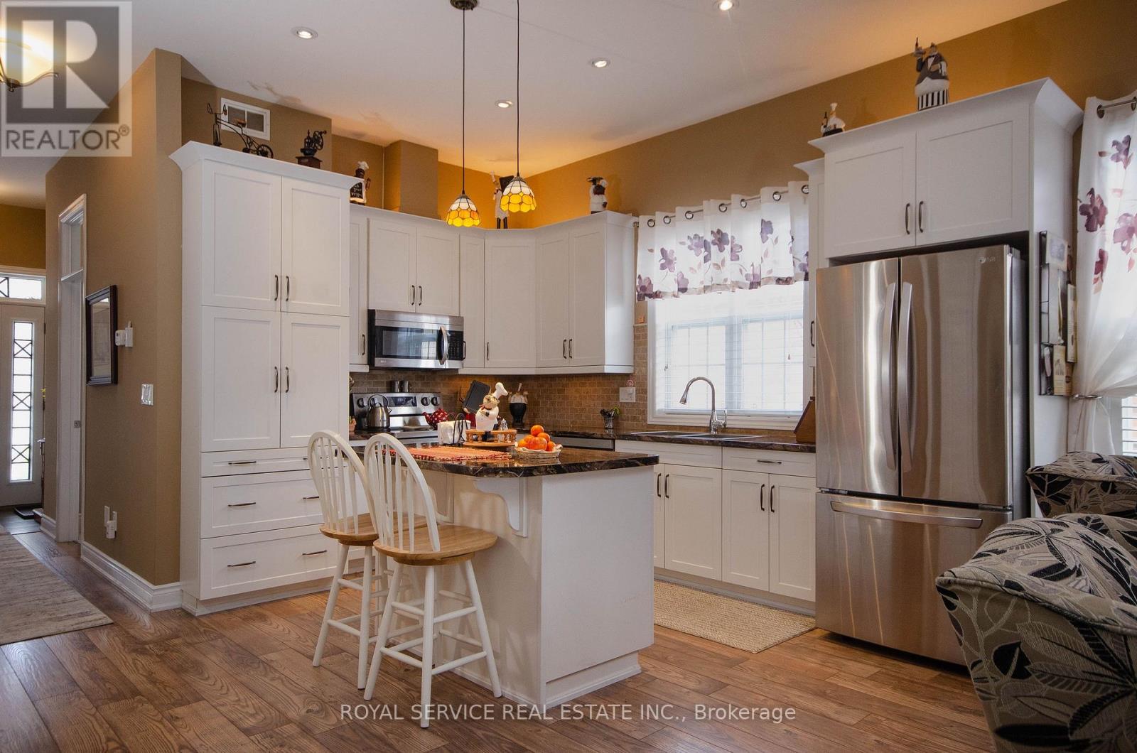 844 WILKINS GATE - 5