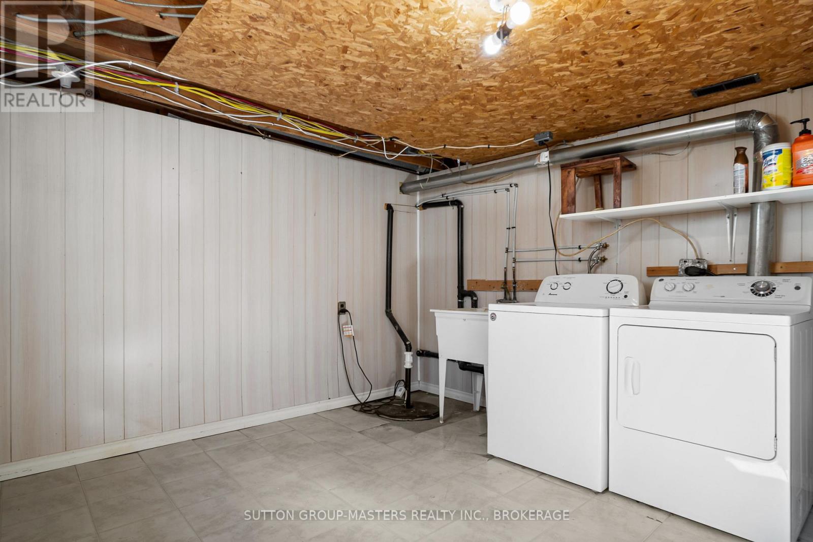 46 MORDEN CRESCENT - 22