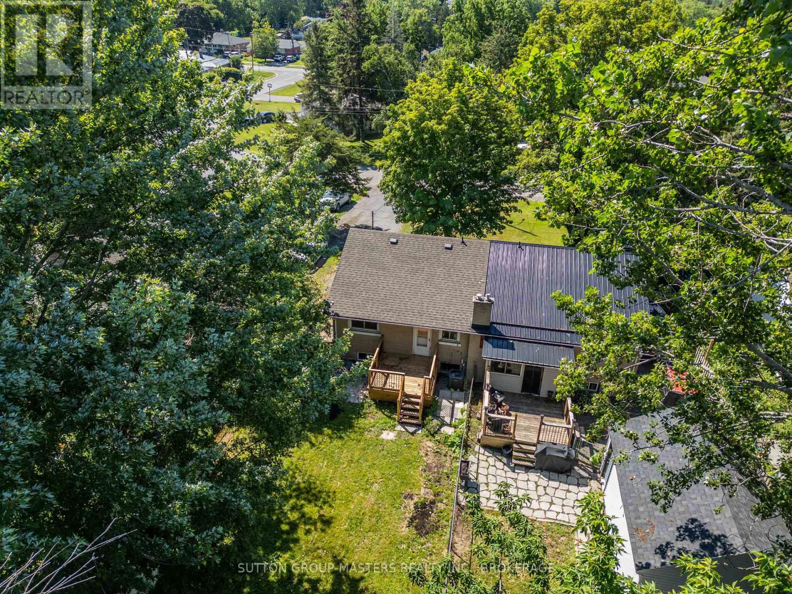 46 MORDEN CRESCENT - 30