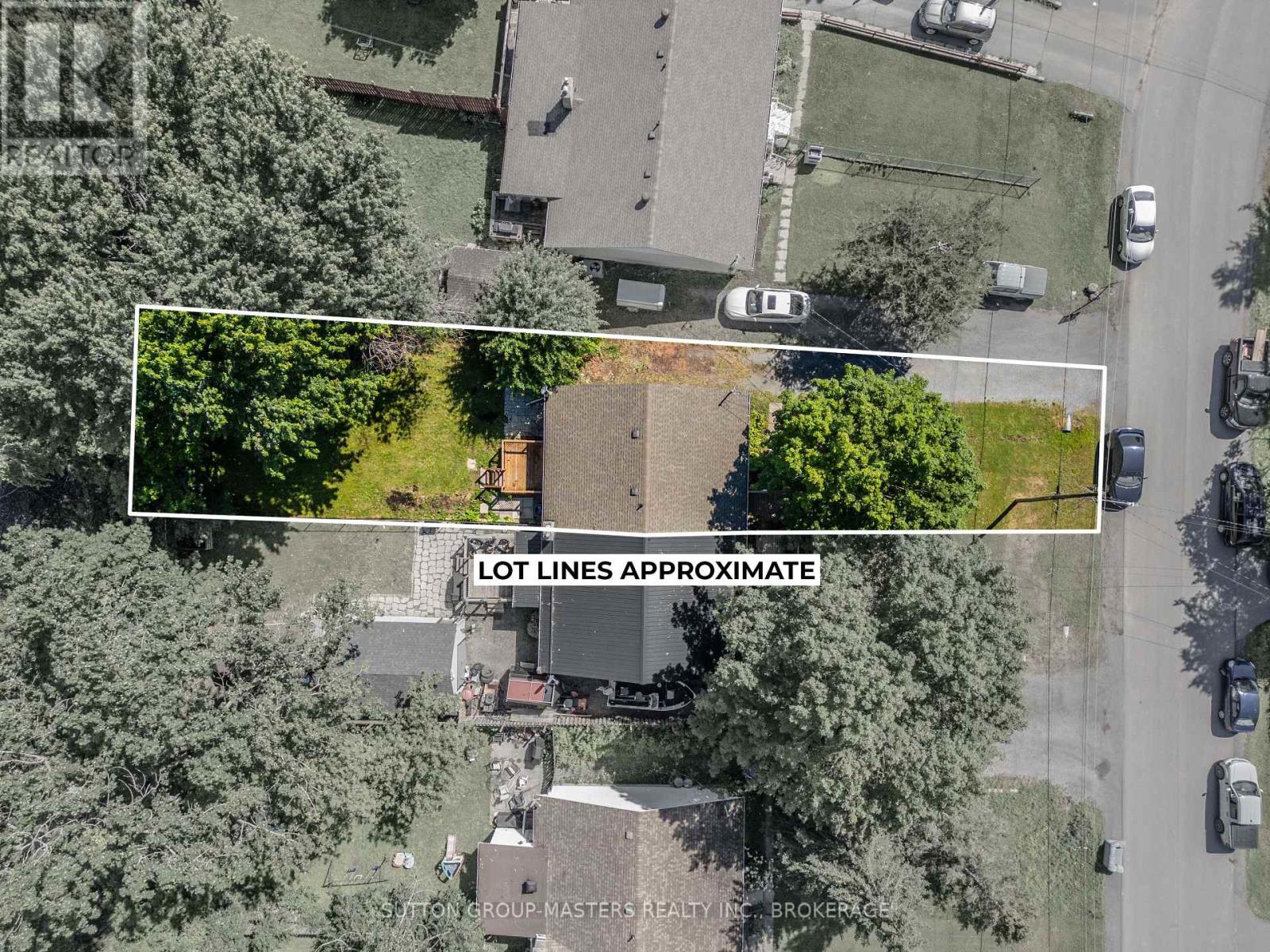 46 MORDEN CRESCENT - 33
