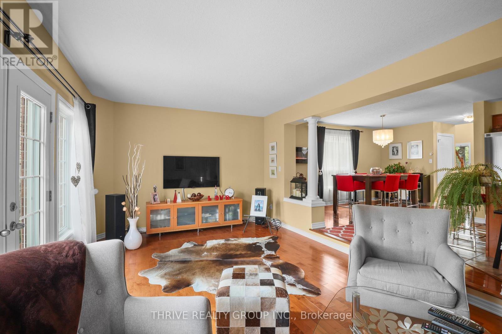 1351 PLEASANTVIEW DRIVE - 13