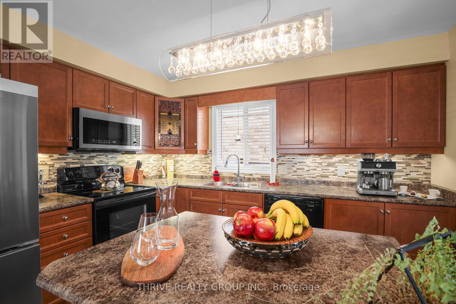 1351 PLEASANTVIEW DRIVE - 16