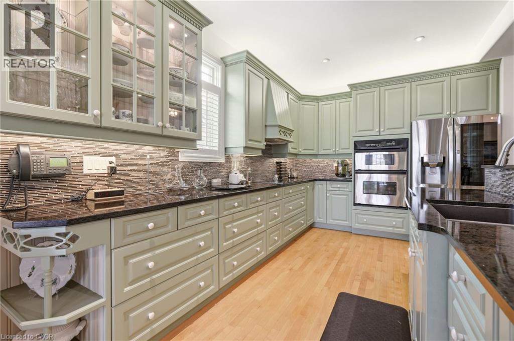 4172 STONEBRIDGE Crescent - 13