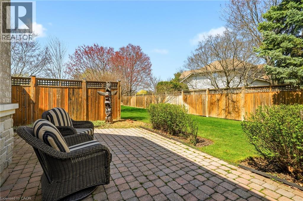 4172 STONEBRIDGE Crescent - 40