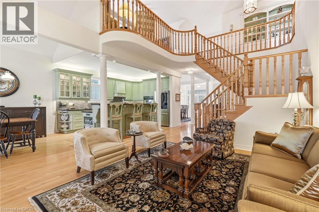 4172 STONEBRIDGE Crescent - 8