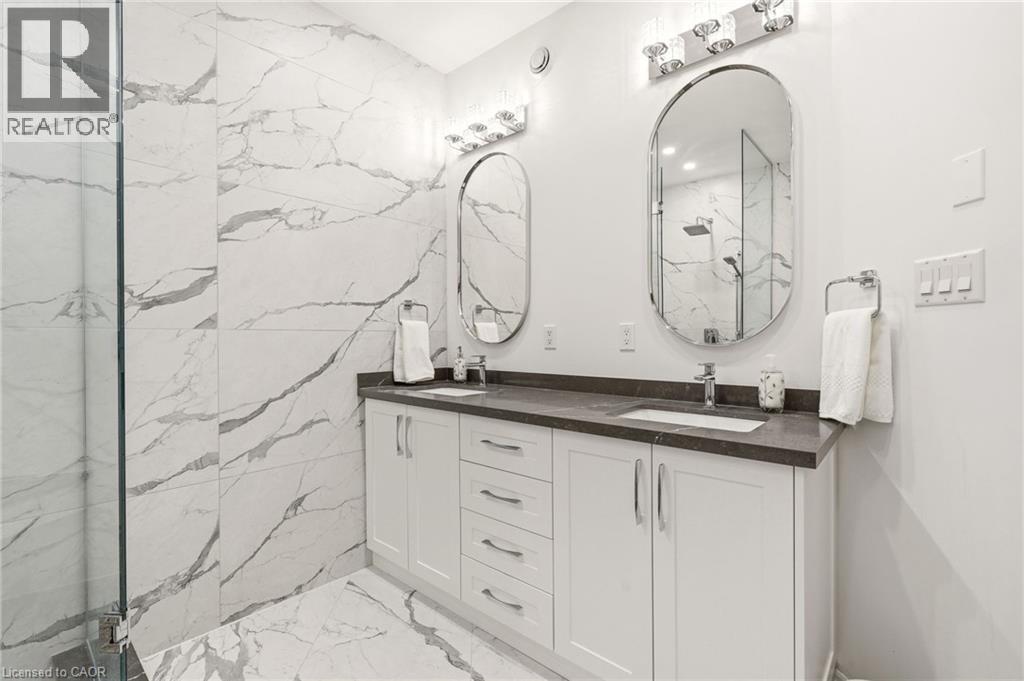 4172 STONEBRIDGE Crescent - 27