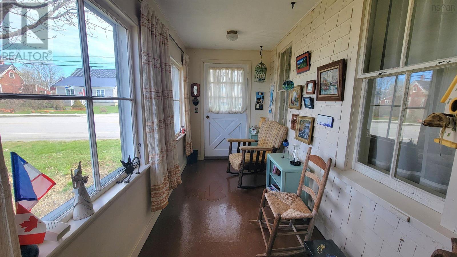 8137 Highway 1 - 17