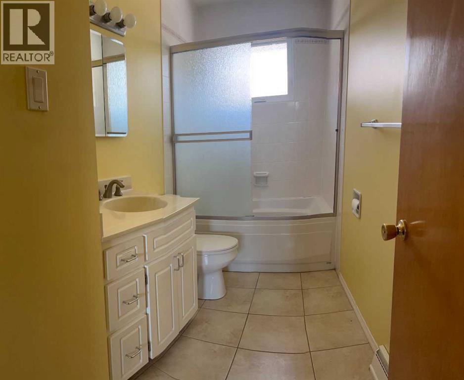 7224 21 Street SE - 15