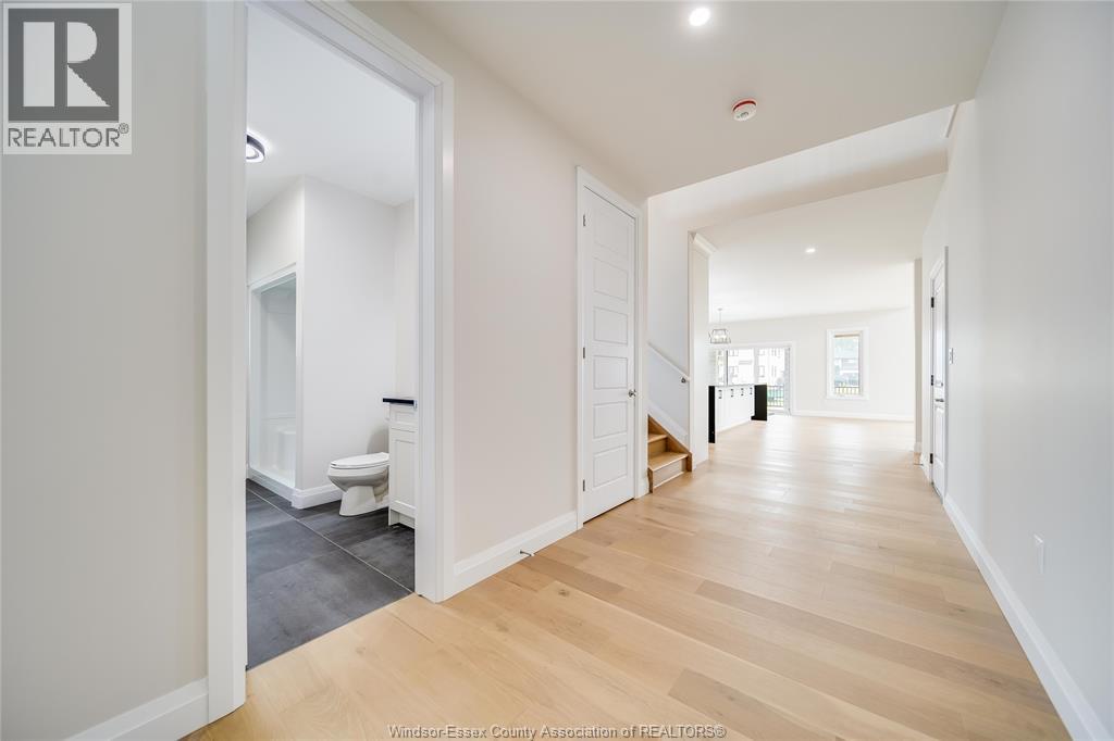 116 KINGSBRIDGE DRIVE - 14