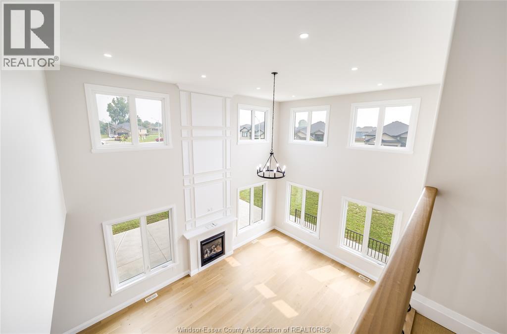 116 KINGSBRIDGE DRIVE - 13
