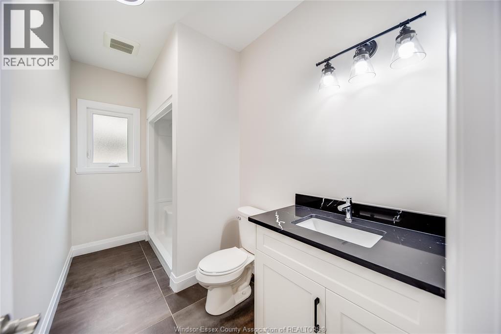 116 KINGSBRIDGE DRIVE - 20