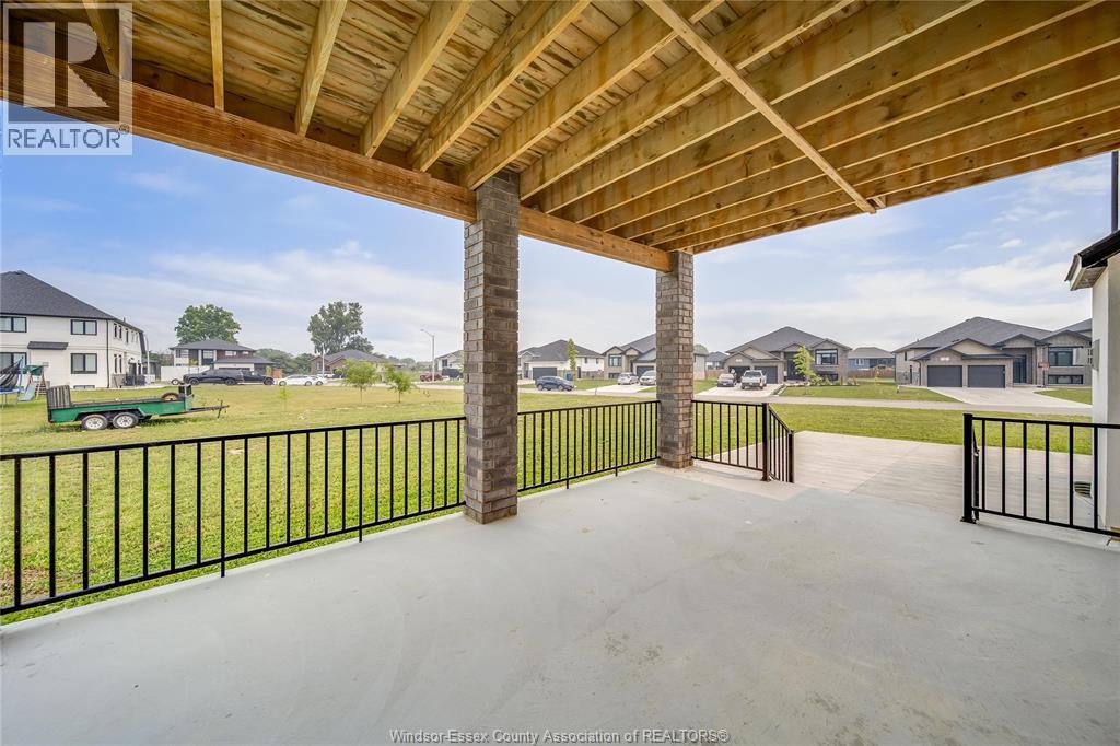 116 KINGSBRIDGE DRIVE - 45