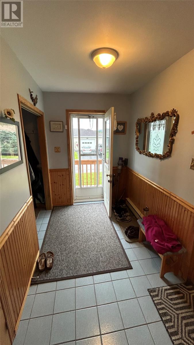 2 MacNeil Crescent - Image 12
