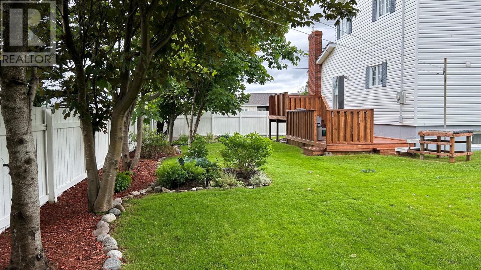2 MacNeil Crescent - Image 26