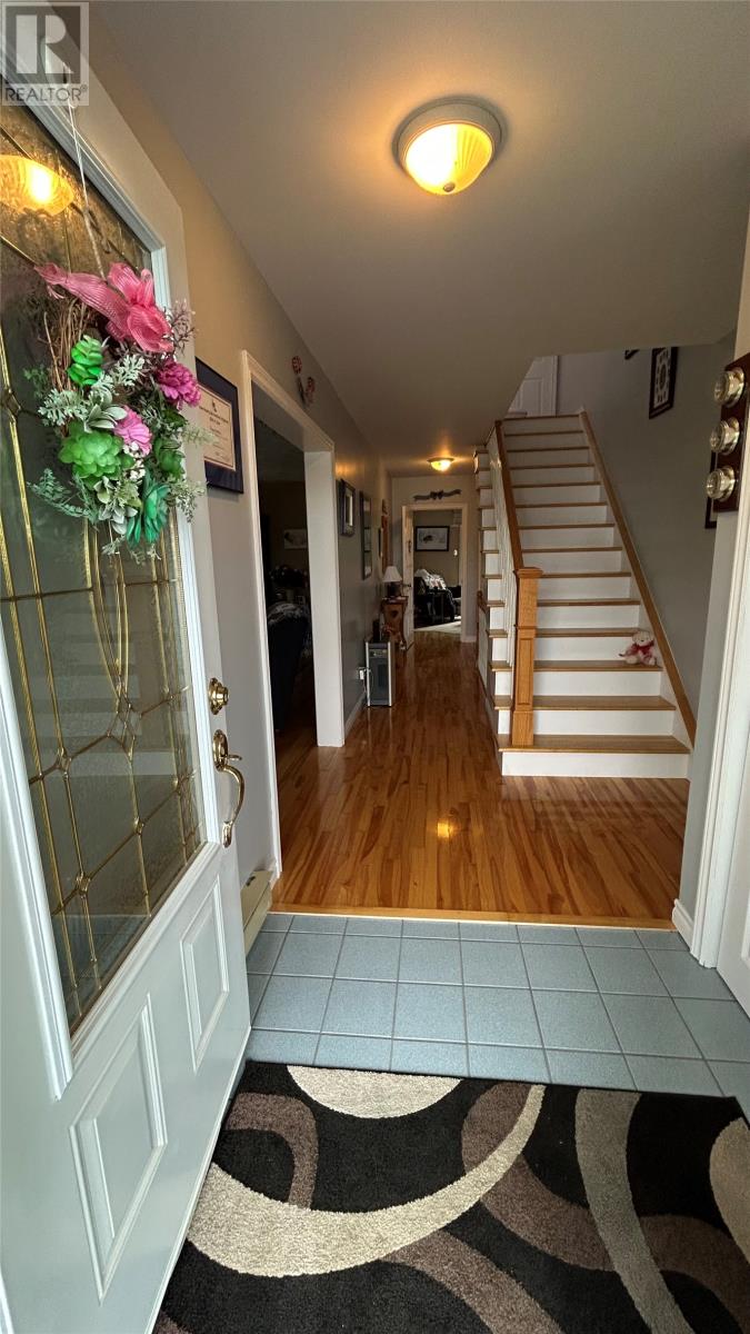 2 MacNeil Crescent - Image 3