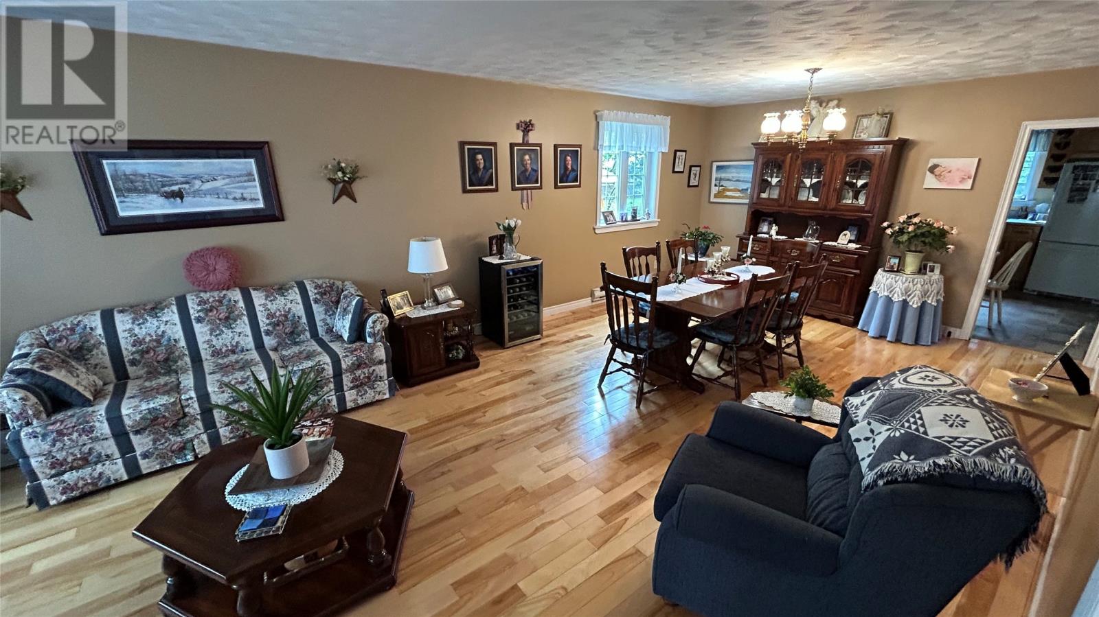 2 MacNeil Crescent - Image 5