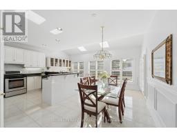 11 Sorrento Drive, Richmond Hill, ON L4C0J8 Photo 15