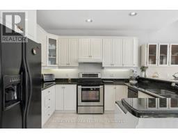 11 Sorrento Drive, Richmond Hill, ON L4C0J8 Photo 16