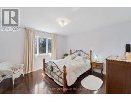 11 Sorrento Drive, Richmond Hill, ON L4C0J8 Photo 32