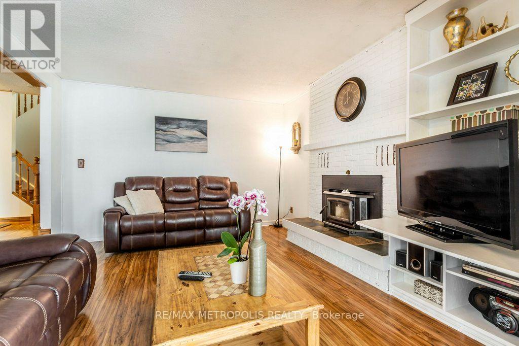 269 BURNETT AVENUE - 14