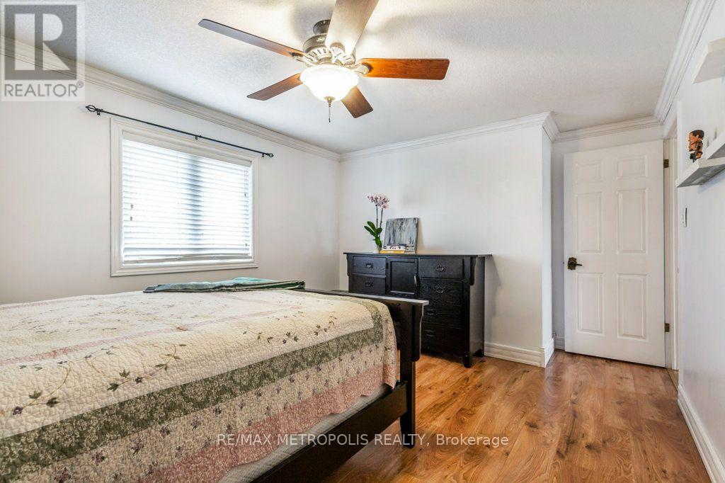 269 BURNETT AVENUE - 22
